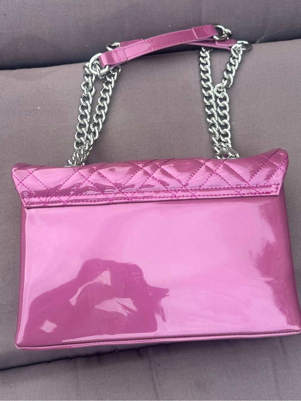 Kurt Geiger Quilted Patent Shoulder Bag in Magenta - Picture 7 of 16